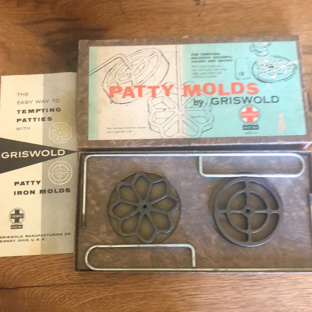 Patty Molds by Griswold